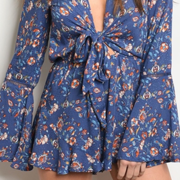 Blue romper - Picture 2 of 4